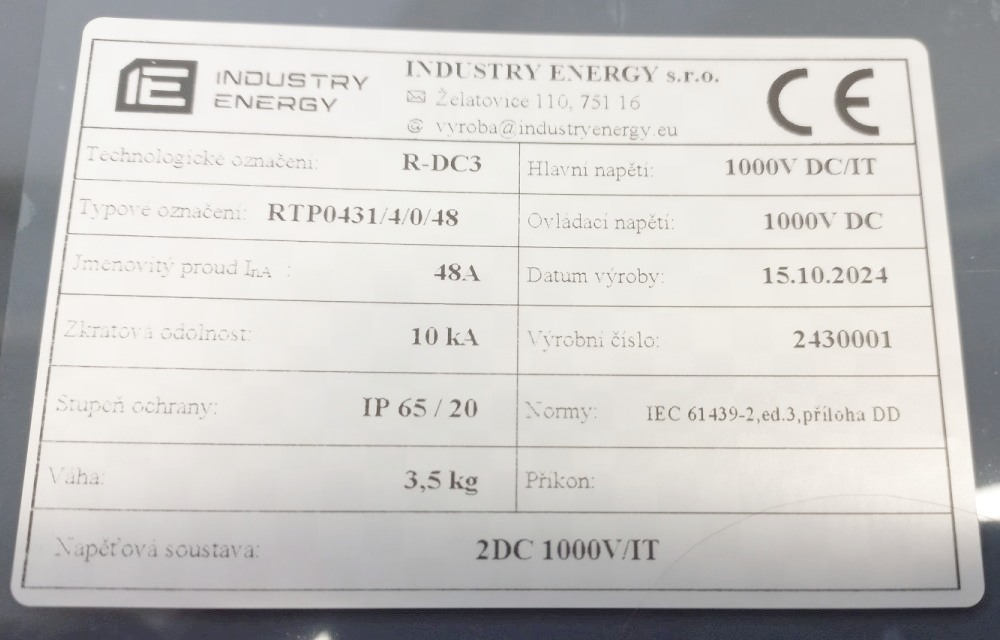 Kompletní DC nástěnná rozvodnice pro FVE Industry Energy R-DC3 pro 3 stringy IP65
