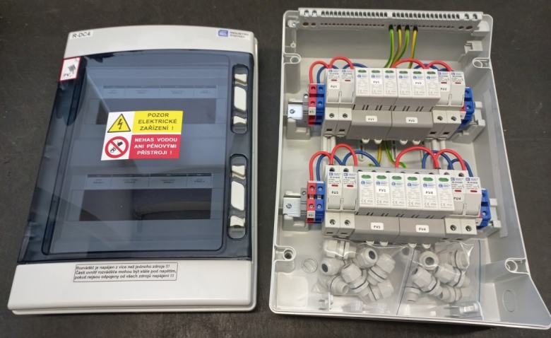 Kompletní DC nástěnná rozvodnice pro FVE Industry Energy R-DC4 pro 4 stringy IP65