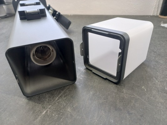 Patice E27 pro osvětlení zahradního sloupku  Tracon GARN2SE27