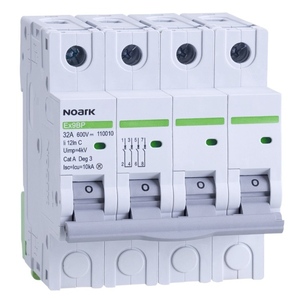 Noark 110012 Ex9BP 4P DC600V C50 DC instalační jistič 10 kA pro PV aplikace, charakteristika C, 50 A, 600 V DC, šířka 4TE