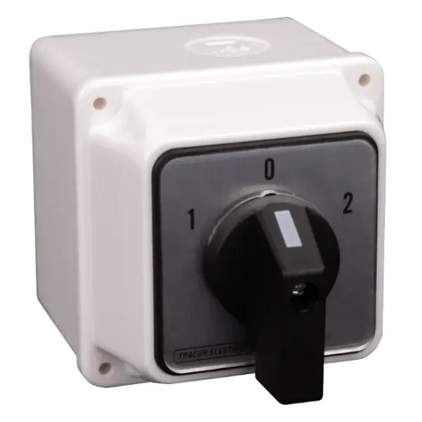Krabicový vačkový přepínač, 1-0-2 Tracon TKV-326/4T65 400V, 50Hz, 32A, 2×4P, 11kW, 64×64mm, 60°, IP65