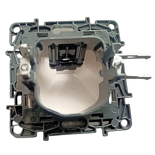 LEGRAND 863129 Niloé STEP Vývodka kabelová IP21 bílá