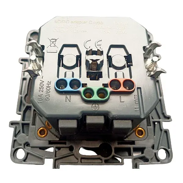 LEGRAND 863138 Niloé STEP Zásuvka 2P+T/USB C bílá