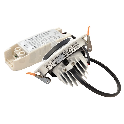 Tracon DLCOBA10W Podhledové kulaté LED svítidlo, polohovatelné, série DLCOB a 200-240VAC, 10 W, 800 lm, 4000 K, IP40, EEI=G