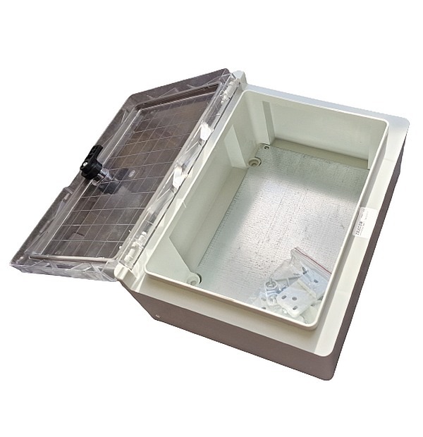 Tracon TME332513T Plastová rozvodná skříň, s průhl. dvířky H×W×D=330×250×130mm, IP65, IK10, 1000V AC/DC, RAL7035