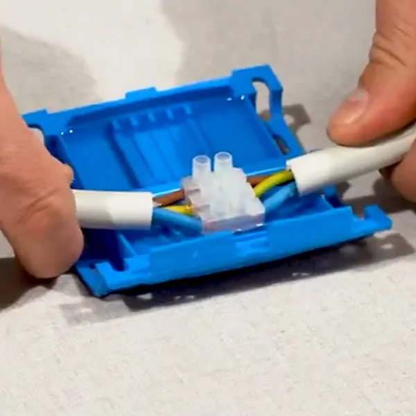 ETELEC SHARK 315 Spojka gelová se svorkovnicí 3 x ( 0,5÷1,5mm²) krytí IP 68