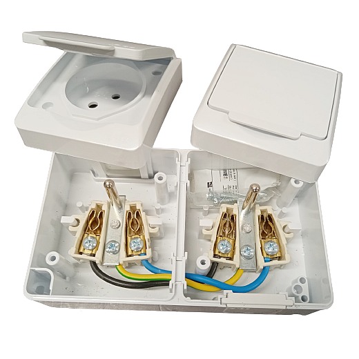 Famatel 5322-02 GALATEA IP44 Zásuvka 2-násobná vodorovná (bílá)