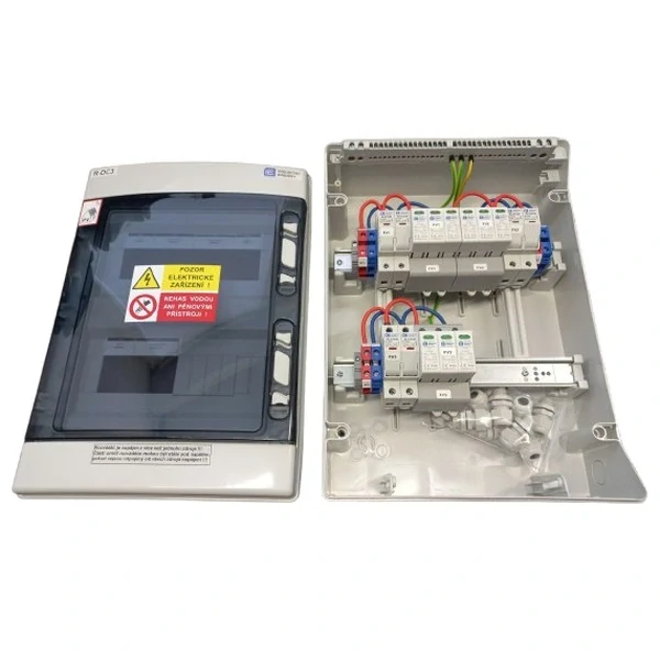 Kompletní DC nástěnná rozvodnice pro FVE Industry Energy R-DC3 pro 3 stringy IP65