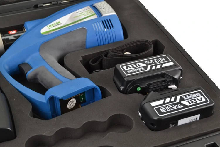 Tracon DK60E Akumulátorový hydraulický lis v přenosném kufříku 16-300mm2, 4900g, 60kN, 350°, 2× Li-ion, 18V, 4000mAh