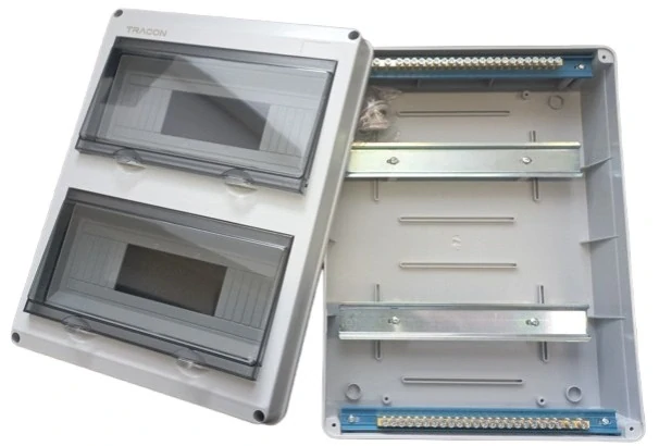 Tracon EDFKIP65U122 Rozvodnice nástěnná venkovní IP65, 24M, šedá