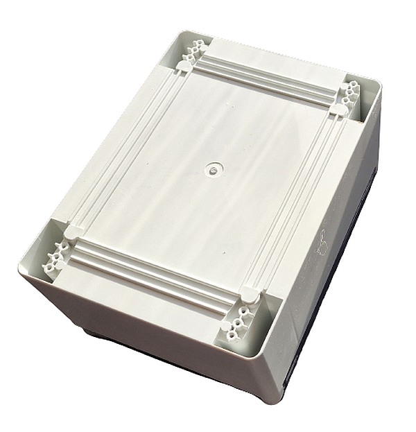Tracon TME282113T Plastová rozvodná skříň, s průhl. dvířky H×W×D=280×210×130mm, IP65, IK10, 1000V AC/DC, RAL7035
