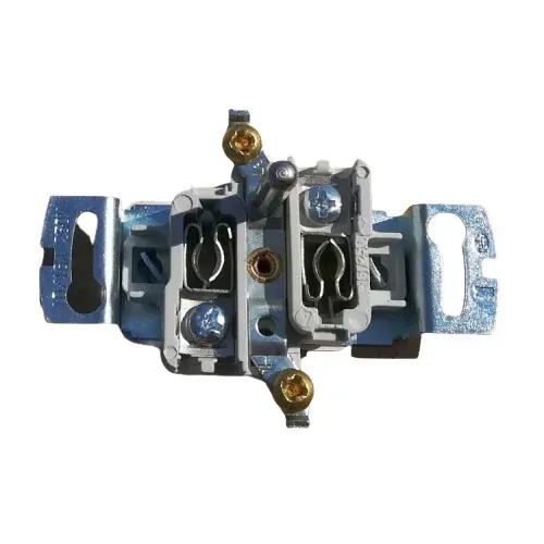 Zásuvka Standard jednonásobná polozapuštěná bílá SEZ Z 3211