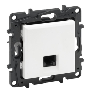 LEGRAND 863159 Niloé STEP Datová zásuvka 1xRJ45 C5E UTP bílá