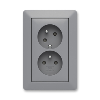 ABB 5513T-C02357 141 ZONI Zásuvka dvojnásobná, s cl., s natočenou dutinou šedá / bílá