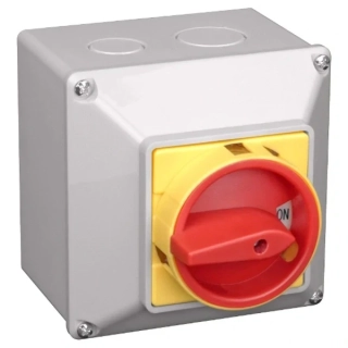 Krabicový hlavní vypínač žluto-červ., žluté víčko, ON-OFF Tracon TKFL-32T 400V, 50Hz, 32A, 4P, 11kW, 64×64mm, IP44